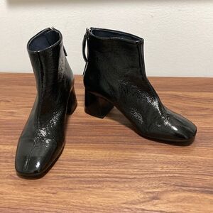 TopShop Black Crinkle Patent Leather Bootie with Back Zipper. Size 37.